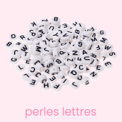 Un cadeau réussi de A à Z : Un bracelet pour bébé avec des perles alphabet