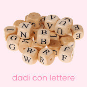 Dadi con lettere per catenelle porta ciuccio con nomi propri