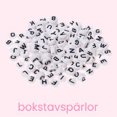 Från A till Z, en lyckad gåva: ett babyarmband med bokstavspärlor